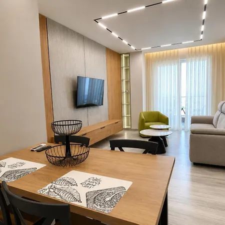 Appartamento Aron's Qerret Golem (Tirana)