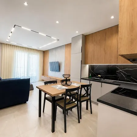 Appartamento Aron's Qerret Golem (Tirana)